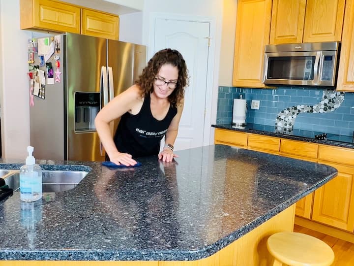 Countertop Cleaning